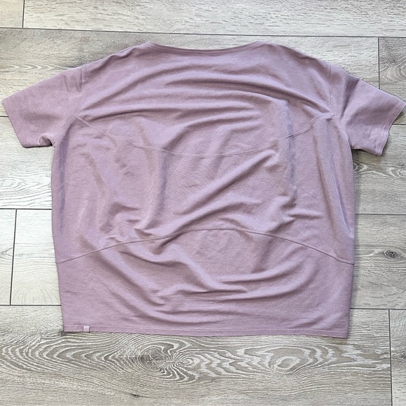 Lululemon Pique Knit Back In Action Short Sleeve Top Twilight Rose *No Size Tag* - Picture 13 of 16